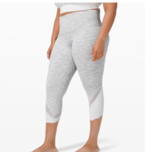 Lululemon Wunder Under Scalloped Cropped Leggings